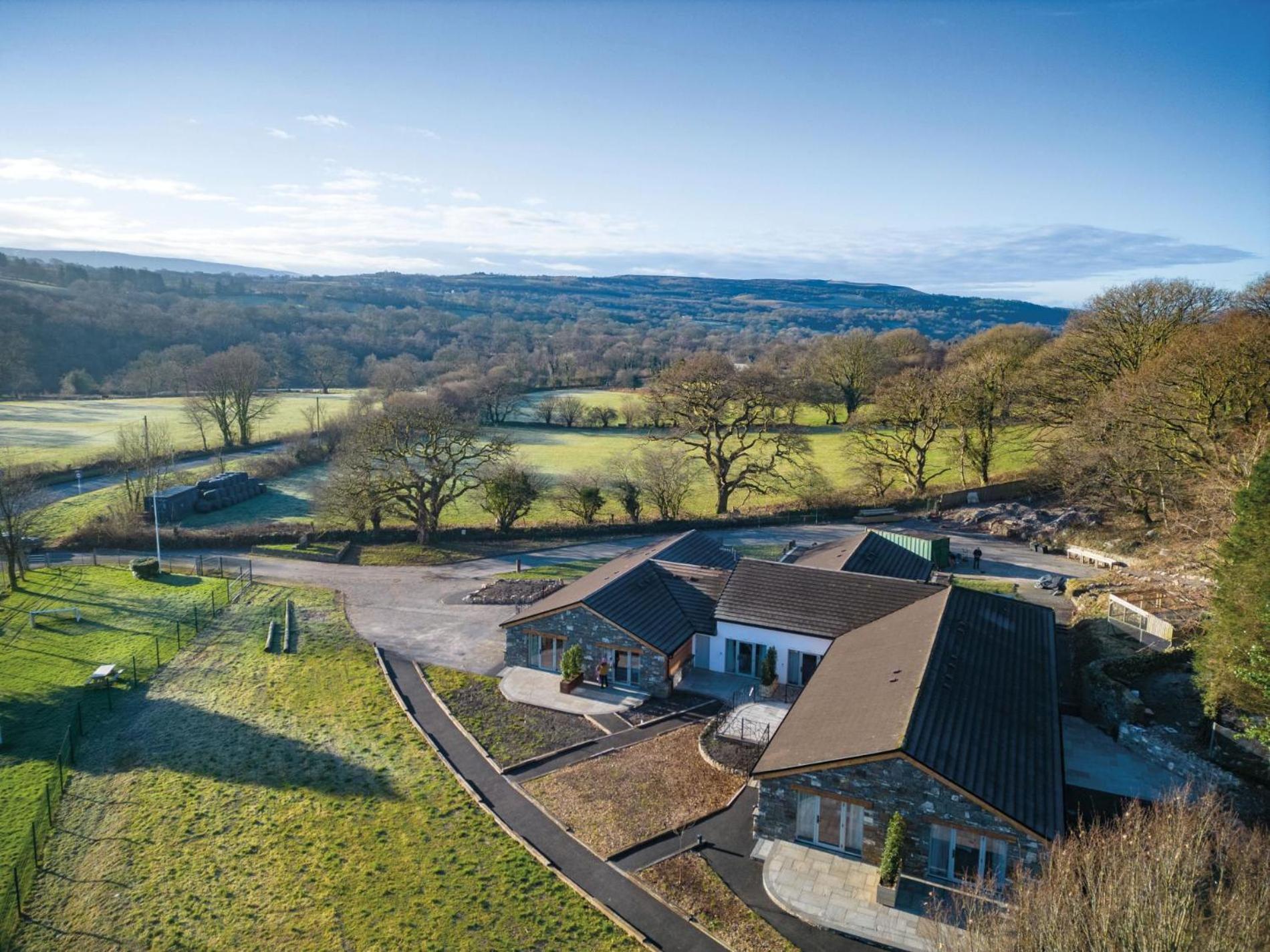 Suite 5 - Sleeping Giant Hotel - Pen Y Cae Inn Brecon Exterior foto